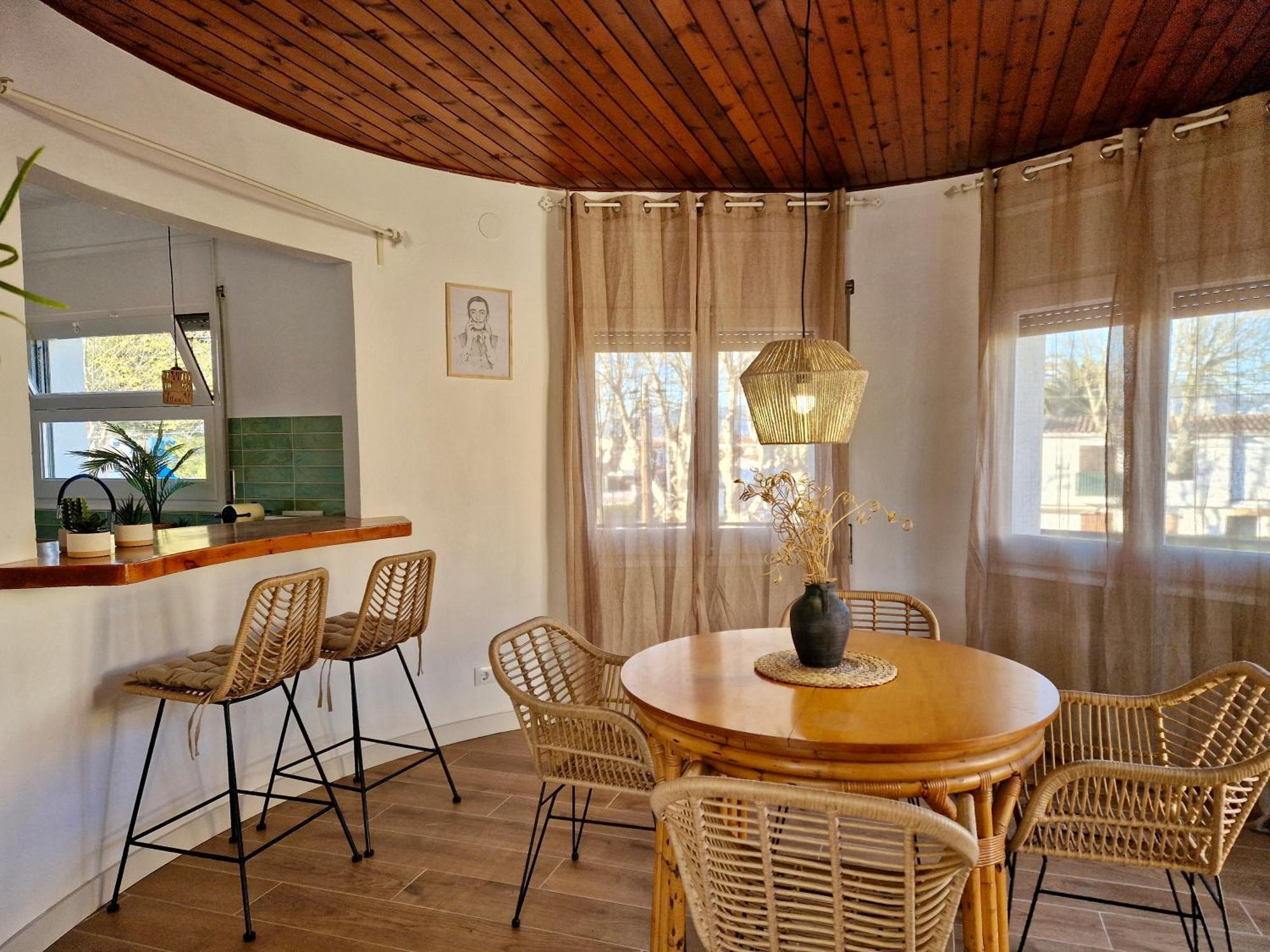 אמפוריבראבה Gorgot P1 I Apartamento Con Terraza Y Piscina Comunitaria Cerca De La Playa מראה חיצוני תמונה