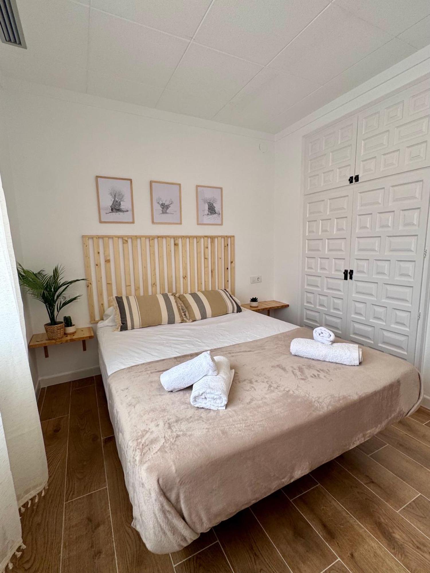 אמפוריבראבה Gorgot P1 I Apartamento Con Terraza Y Piscina Comunitaria Cerca De La Playa מראה חיצוני תמונה